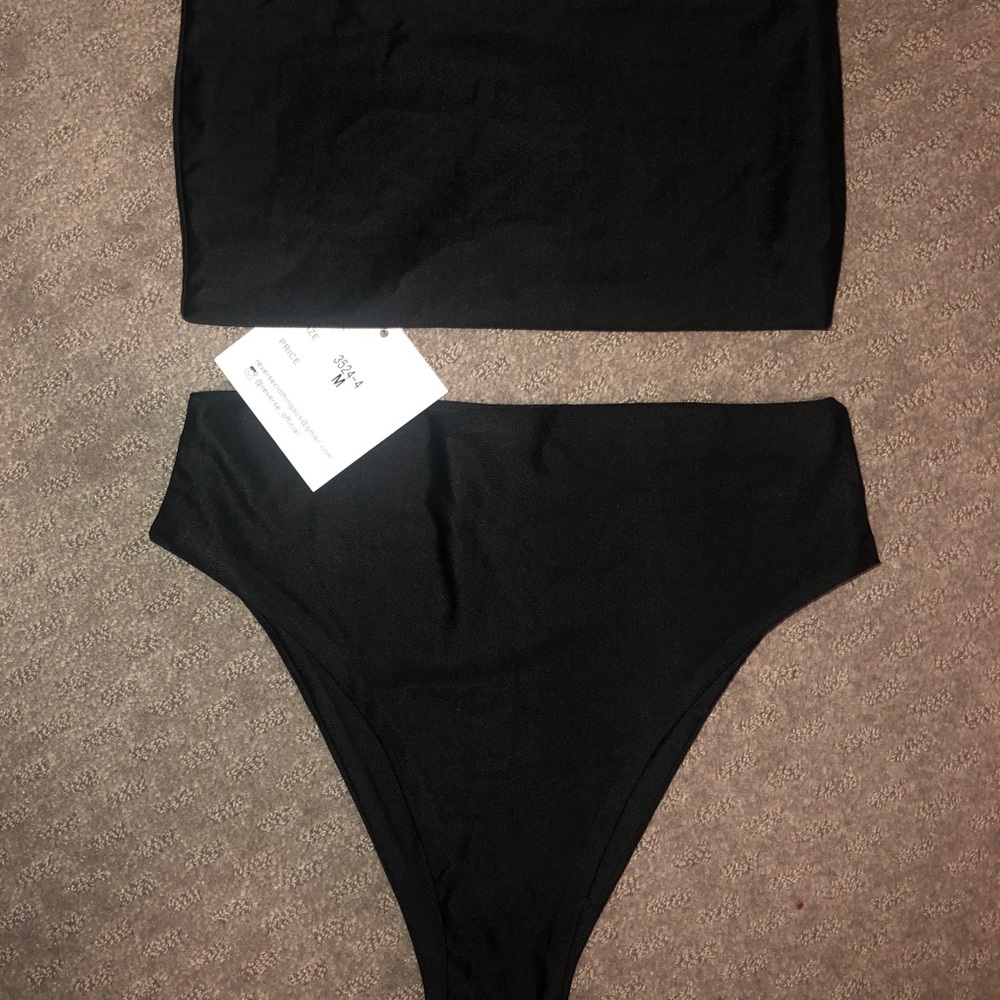 Two piece bikini set